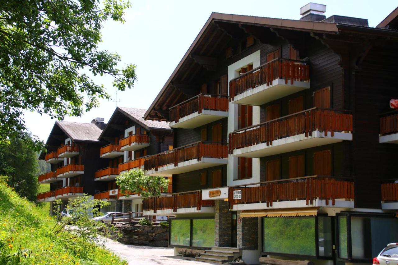 Mayens De L'Ours Mountain & Center Apartments By Alpvision Residences Agettes ภายนอก รูปภาพ